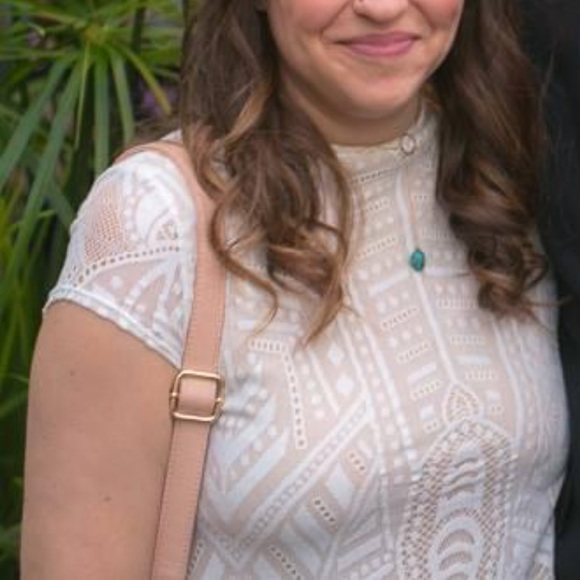 White lacy dress - Picture 2 of 7